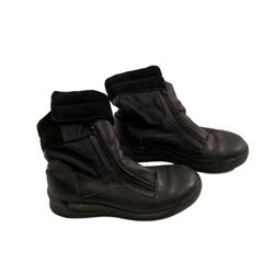 The One Jet Li Boots