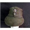 Image 2 : RARE SS M-43 FIELD CAP-ALL INSIGNIA & LATE WAR 1 BUTTON