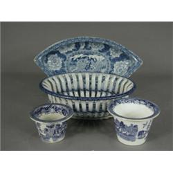 An early 19th century blue and white chestnut basket, a pearlware hors D'Oeures dish and two will...