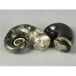 Two Scottish horn mulls, both with initialled mounts, 7.5 and 6.5cm Est. 80/120...