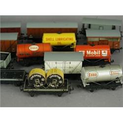 Twenty one Hornby Dublo tin plate goods wagons and two O gauge wagons Est. 100/200...