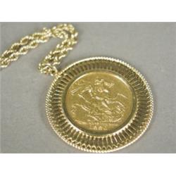 An 1880 gold sovereign, mounted in 9ct gold, on a 74cm 9ct gold rope chain Est. 60/100...