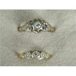 Two 18ct gold and platinum diamond solitaire rings, sizes J and S Est. 70/100...