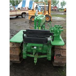 JOHN DEERE CRAWLER TRACTOR MC