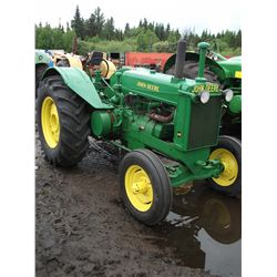 JOHN DEERE AR TRACTOR