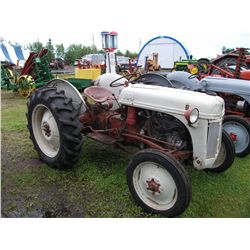FORD 8N TRACTOR