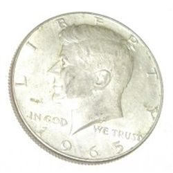 1965 SILVER KENNEDY HALF DOLLAR *NICE EARLY HALF DOLLAR*!! SILVER HALF DOLLAR CAME OUT OF SAFE!!