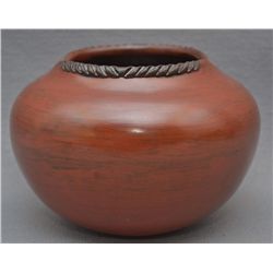 NAVAJO POTTERY BOWL
