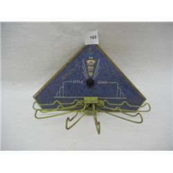 Bill Green Style Chart w/ Tie Hangers