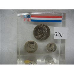 1976 Bicentennial Eisenhower Dollar, Kennedy Half Dollar, and Washington Quarter Paperweight