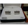 Image 3 : 3 Pairs of Cuff Links: Status, Roundtree & Yorke, and 1 Unmarked