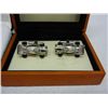 Image 4 : 3 Pairs of Cuff Links: Status, Roundtree & Yorke, and 1 Unmarked