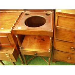 Early Victorian mahogany wash stand on turned and shaped legs…