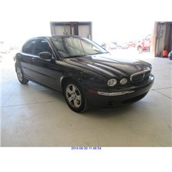 2002 - JAGUAR X-TYPE