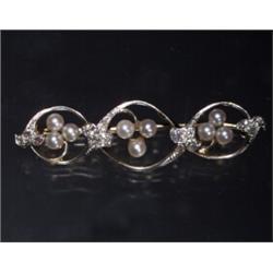 18K PLATINUM DIA. BAR PIN C. 1910...