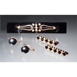 MOURNING JEWELRY GOLD,JET,ONYX,SEED PEARL...
