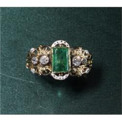 18K RING EMERALD DIAMOND ENAMEL...