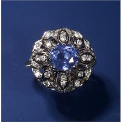ANTIQUE SAPPHIRE DIAMOND RING...
