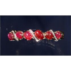 CABACHAN RUBY AND DIAMOND BRACELET IN 14K GOLD...