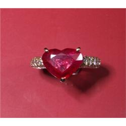 3.5 CT. RUBY AND DIAMOND 18K RING...