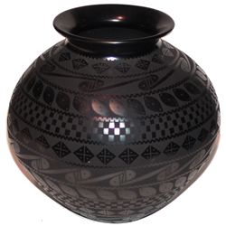 Mata Ortiz Pottery Jar - Jaime Quezada