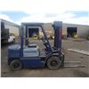 Image 3 : 4000 Lb Komatsu Diesel Forklift