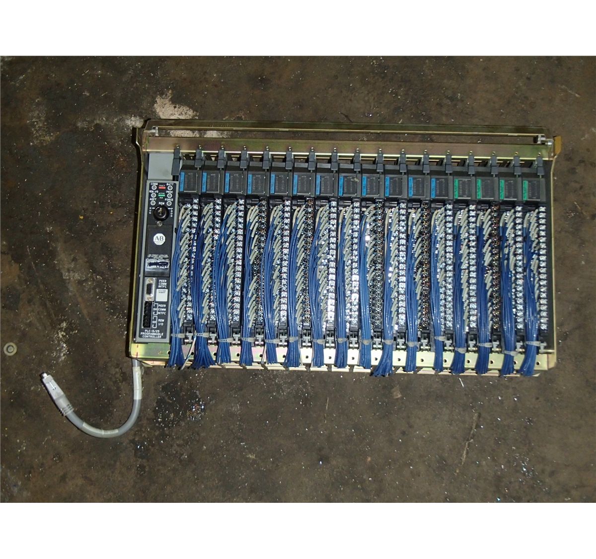 Allen Bradley 16 Slot Rack I/O Chassis Model: 1771-A4B-B Rev K03 4 ...