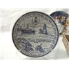 Image 4 : LOT 3 DECORATIVE COLLECTORS PLATES MIXED