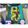 Image 2 : LOT 12 KRIBY PUCKETT BASEBALL ACTION FIGURES