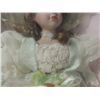Image 3 : THE MELISSA DOLL COLLECTION YEAR 2003 HOLLY LANE