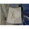 Image 3 : MICHAEL REID DEBUTANTE COLLECTION 40" DOLL