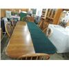 Image 3 : AMISH OAK DINING TABLE WITH 6 CHAIRS