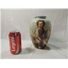 Image 1 : CHRISTMAS AROUND THE WORLD SHEPHERD BOY VASE