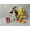 Image 1 : LOT 2 TWEETY AND SYLVESTER PLUSH DOLL PAINTERS