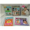 Image 2 : LOT 5 VINTAGE BASEBALL PLAYER CARDS