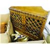 Image 1 : Box Lot of Miscellaneous Items