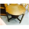 Image 1 : Small Older Round Top Table