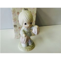 Precious Moments Figurine "Cheers to the Leader"