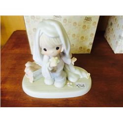 Precious Moments Figurine "June"