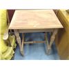 Image 1 : Older Stretcher Base Table