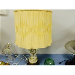 Retro Hand Decorated Glass Base Table Lamp
