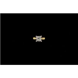 RING: [1] Ladys 18ky&w diamond solitaire engagement ring; 1 sq prin dia, 4.81mm x 4.87mm x approx. 3