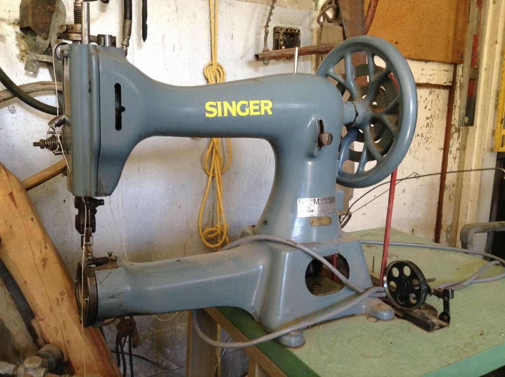Singer 45K56 Leather Sewing Machine