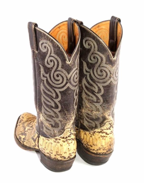 boa constrictor boots