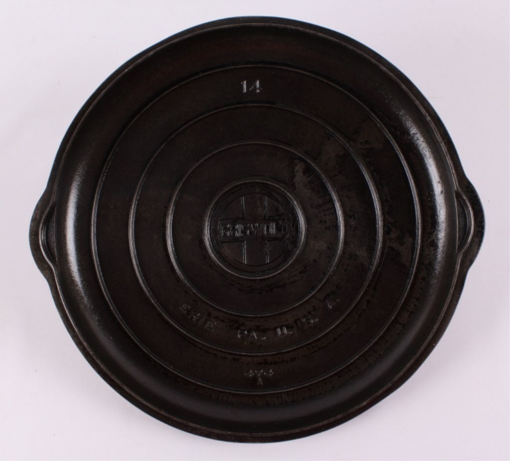 Griswold "14" Skillet with Heat Ring and Lid This