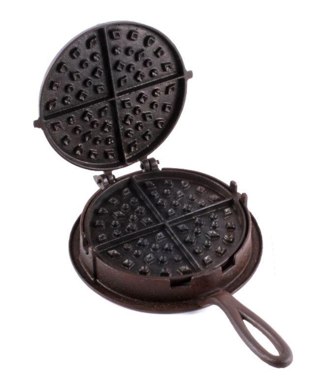 I.A. Sheppard Cast Iron Waffle Maker This lot feat