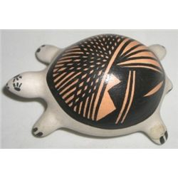 NATIVE INDIAN POTTERY *TURTLE* HAND PAINTED STAMPED *ACOMA N.M.*!! POTTERY CAME OUT OF SAFE!!