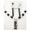 Image 1 : 18K WHITE GOLD FILLED PEARL & AGATE JEWELRY SET