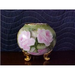 Signed Pearl Carson 1980 handpainted footed dish