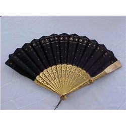 1880-1920 Black satin hand fan